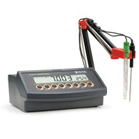 Máy PH/ORP/ISE/Nhiệt độ để bàn Hanna