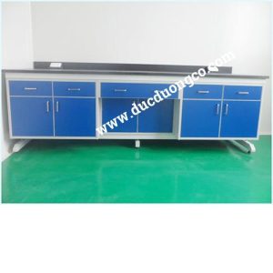 Bàn Thí Nghiệm Áp Tường Hộc Kín