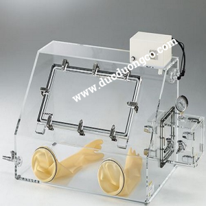 Buồng cách ly Airtigh 800 + PCRM-01